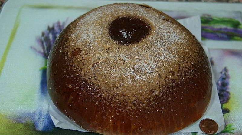 Toña el día de la Mona