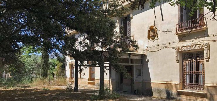 Santa Eulalia, El Palacio de los Condes