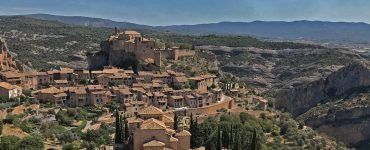 Alquézar Pueblo Con Encanto España