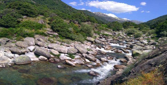 Piscinas naturales, pozas y ríos en Ávila que no te puedes perder