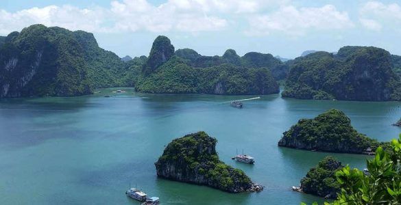 holong bay vietnam